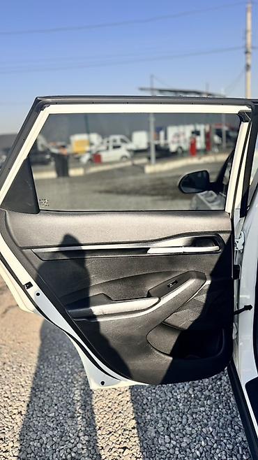 Kia: Kia Seltos: 2020 г., 1.6 л, Автомат, Бензин, Кроссовер — 19