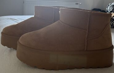 cizme br 36: Ugg mini boots, color - Brown, 37