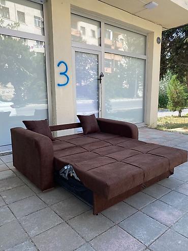Çevrilən divan – qəhvəyi rəng - Mexanizm: çevirərək açılan
