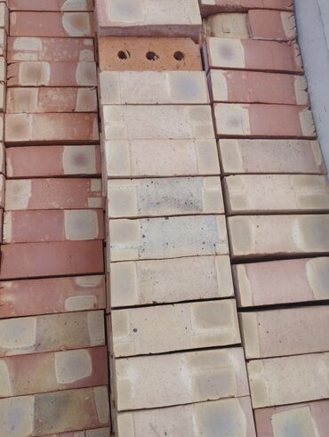 Строительный кирпич: Пустотелый, дырчатый, Жженый кирпич, Полублок, 250×120×90 — 6