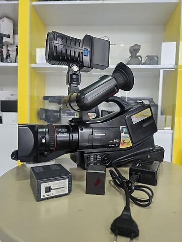 dvd video: Panasonic HDC-MDH1. üzərində 2 batareka sumkası adaptr 32gb kart — 1
