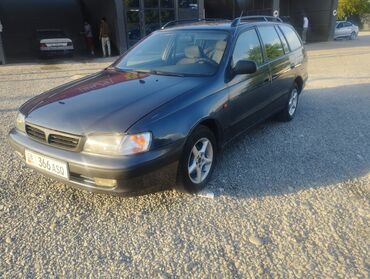 Toyota: Toyota Carina E: 1996 г., 1.8 л, Механика, Бензин, Универсал