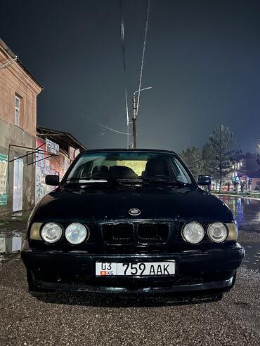 купить bmw 525: BMW : 1995 г., 2 л, Механика, Бензин, Седан