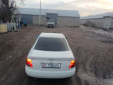 Audi: Audi A4: 1995 г., 1.8 л, Механика, Бензин, Седан — 8