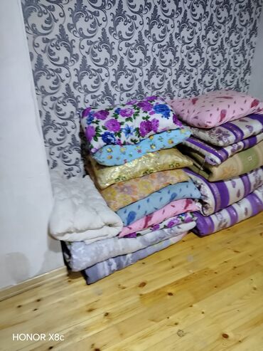 Qazanlar: Böyüklər üçün Pastel dəsti