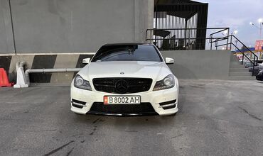 мерседес в аварийном состоянии: Mercedes-Benz C-class AMG: 2012 г., 1.8 л, Автомат, Бензин, Седан