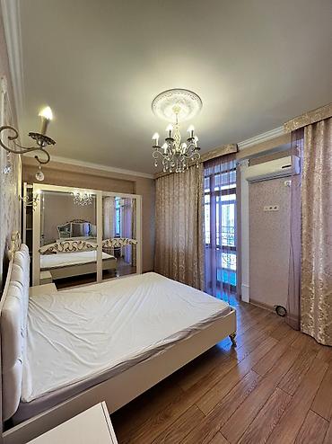 Долгосрочная аренда квартир: 3 комнаты, Риэлтор, Без подселения, С мебелью полностью — 7