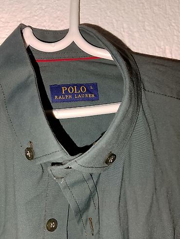 Košulje: Muške košulje – veličina L (2 komada) Svaka košulja po 800dinara 1) — 32