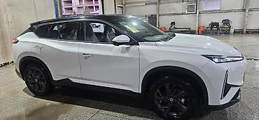 Другой электротранспорт: Электромобиль кроссовер (белый кузов, черная крыша) DONGFENG AEOLUS L7 — 5