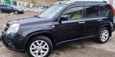 Nissan: Nissan X-Trail: 2.5 l | 2013 il Ofrouder/SUV — 1