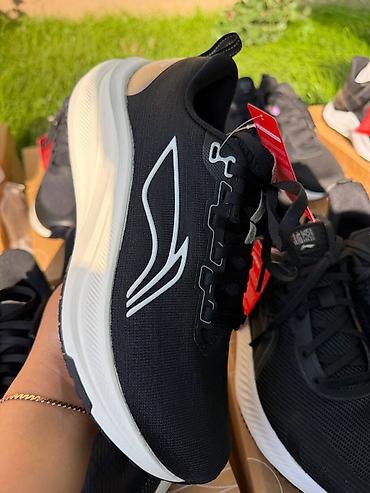 кийии: 🔥🔥🔥Оригинальные кроссовки от Li-Ning🔥🔥 Размеры:38,42🚨🚨 Есть — 1