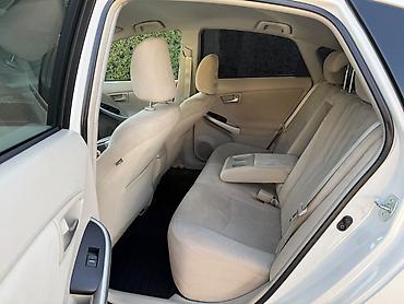 Toyota: Toyota Prius: 2015 г., 1.8 л, Автомат, Гибрид, Лифтбек — 8