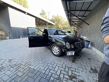 Mercedes-Benz E-Class: 2001 г., 2.2 л, Механика, Дизель, Седан