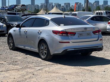 kia k: Kia K5: 2019 г., 2 л, Автомат, Газ