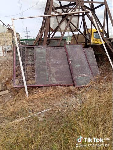 Reykalar, taxtalar: Tikinti materialları taxta darvaza qapi demir sifer. - Taxta şalban — 17