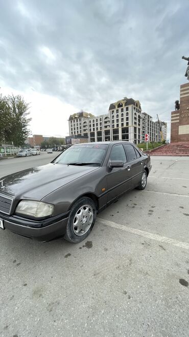 авто насос: Mercedes-Benz V 200: 1994 г., 1.8 л, Механика, Бензин, Седан