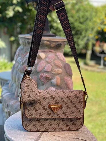 Sportske torbe i rančevi: Markirane torbe i rancevi na lalafo.rs — 24 Sportske torbe i rančevi: Markirane torbe i rancevi — 24