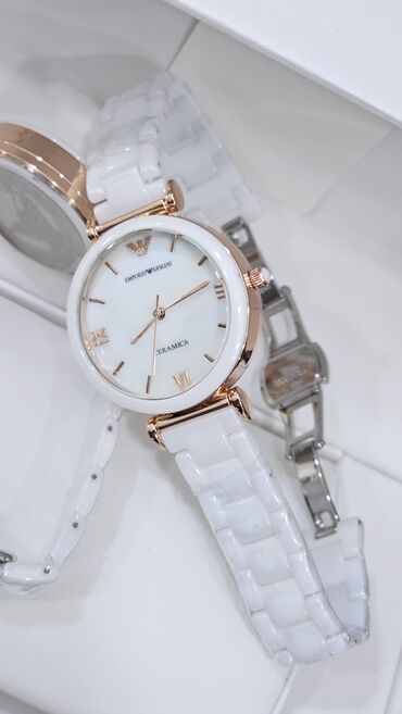 i̇dman geyimləri: Наручные часы, Emporio Armani, цвет - Белый