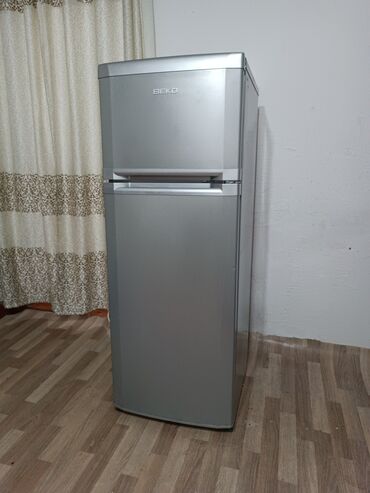 холодилник для мороженое: Холодильник Beko, Б/у, Двухкамерный, De frost (капельный)