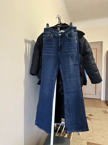 женские джинсовые шорты с завышенной талией: Новые джинсы, немного стрейтч, хорошо. тянутся, плотные, клеш