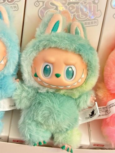 Oyuncaqlar: Labubu Kukla ● Labubu Yumuṣaq kuklalar ● Kola ve Sade olani var ● -da lalafo.az — 12 Oyuncaqlar: Labubu Kukla ● Labubu Yumuṣaq kuklalar ● Kola ve Sade olani var ● — 12