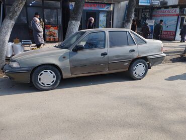 Daewoo: Daewoo Nexia: 2003 г., 1.5 л, Механика, Бензин, Седан