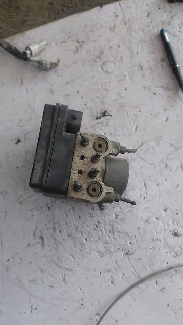 abs: Блок ABS Toyota 2003 г., Б/у, Оригинал, Япония — 1