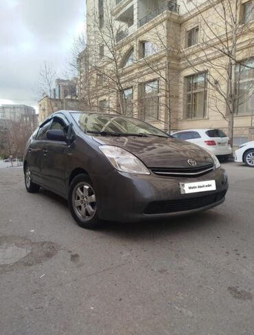 prius arenda depozitsiz: Toyota Prius: 1.5 л | 2008 г