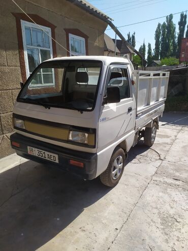 авто из кореи в наличии в бишкеке: Daewoo Лабо: 2001 г., 0.9 л, Механика, Газ