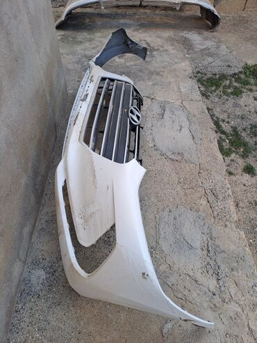 Bamperlər, buferlər: İşlənmiş buferlər Hyundai, Toyota,Chevrolet 
Şaiq usta 
0503667291 — 20