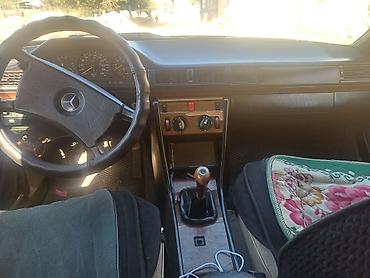 lexus rx бишкек: Mercedes-Benz W124: 1985 г., 2.3 л, Кол менен иштөөчү, Бензин, Седан — 4