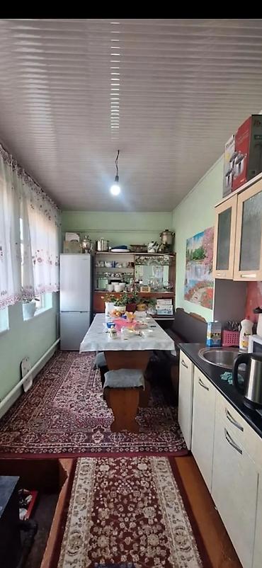 чон арык дом: 60 м², 4 бөлмө, Чогуу жашоосу жок — 1