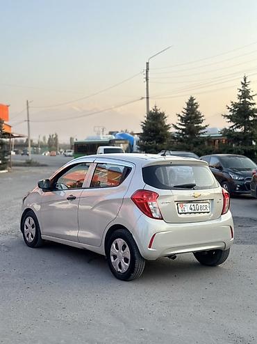 арзан машине: Chevrolet Spark: 2015 г., 1 л, Автомат, Бензин, Хетчбек — 6