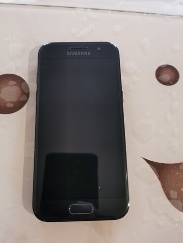 81 oglasa | lalafo.rs: Samsung | 16 GB bоја - Crna