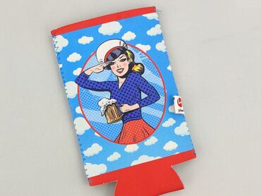 Używany, ale w idealnym stanie pokrowiec na puszkę lub butelkę