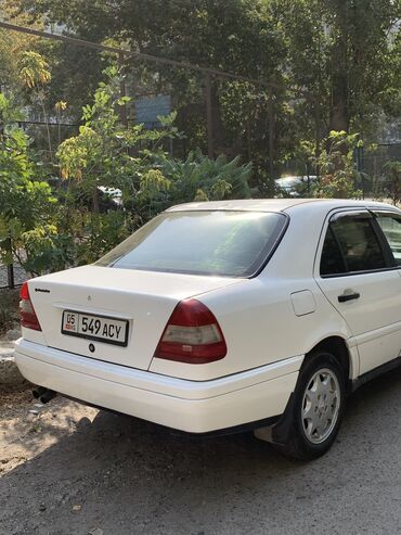 mercedesbenz рекс: Mercedes-Benz 220: 1997 г., 2.2 л, Механика, Бензин, Седан