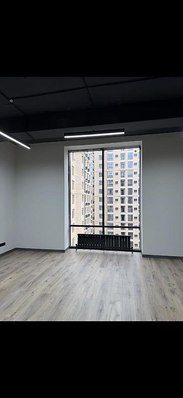 офис сниму: Аренда офисов, 57 м², В бизнес центре, С видом на горы, 1 линия, С системой безопасности — 4