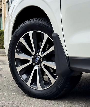 Subaru: Subaru Forester: 2018 г., 2 л, Вариатор, Бензин, Кроссовер — 3