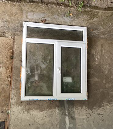 işlənmiş pencere: İşlənmiş İki qat şüşə paketi Plastik pəncərə, Еni: 120 sm, Uzunluğu: 140 sm, Pulsuz quraşdırma