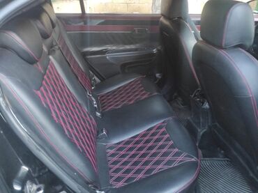 Hyundai: Hyundai Accent: 1.6 l | 2006 il Sedan — 8