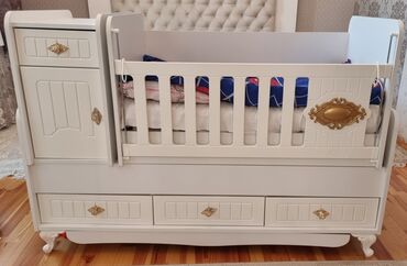Oğlan və qız üçün, İşlənmiş, Dördbucaq, Beşik, Matras ilə, Yellənmə mexanizm ilə