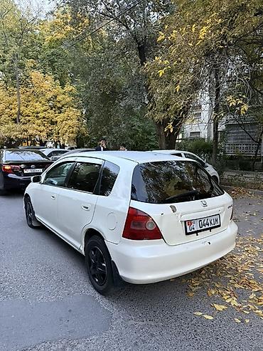 honba crv: Honda Civic: 2001 г., 1.5 л, Автомат, Бензин, Хэтчбэк — 4