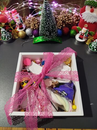 Hədiyyələr: Hər birinin Qiyməti 6 manat olan Rənglənən Gips Gift Boxlarla -da lalafo.az — 15 Hədiyyələr: Hər birinin Qiyməti 6 manat olan Rənglənən Gips Gift Boxlarla — 15