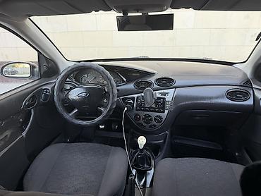 форт бортовой: Ford Focus: 2002 г., 1.6 л, Механика, Газ, Универсал — 5