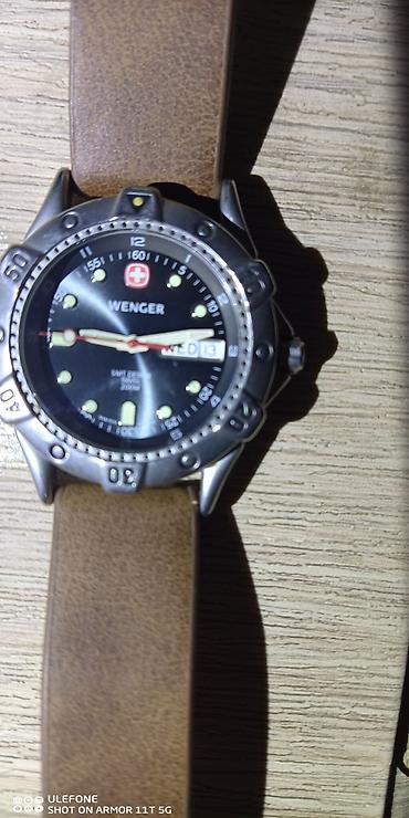 3d saat: Wenger Swiss Military kişi qol saatı - Brend: Wenger (Swiss Military) — 3