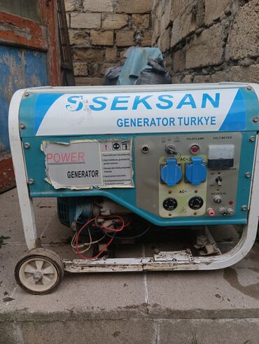 Генераторы: Generator Satılır 300 manat
Əlaqə Nömrəsi