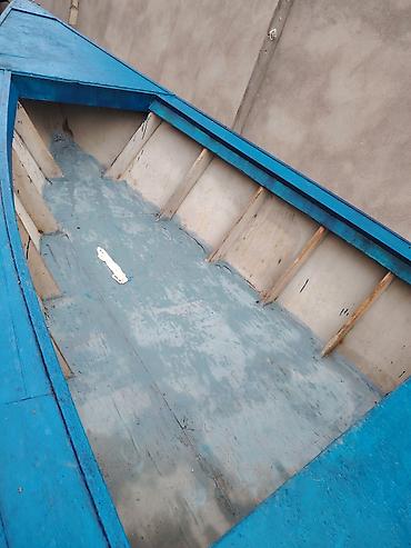 gemiler: Məhsul: Fiberglas qayıq gövdəsi Təsvir: - Rəng: mavi (tam boyalı — 5