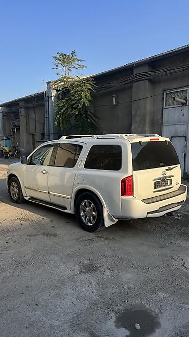 Infiniti: Infiniti QX56: 2005 г., 5.6 л, Автомат, Газ, Внедорожник — 3