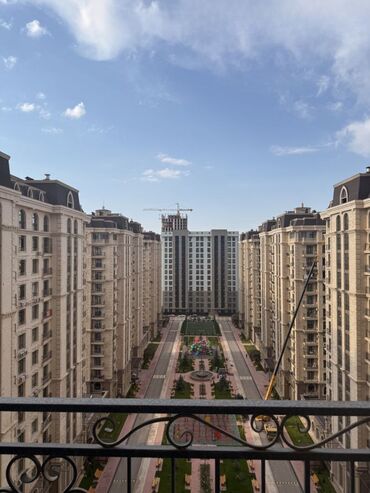 южные микрорайоны: 4 комнаты, 183 м², Элитка, 11 этаж, ПСО (под самоотделку)