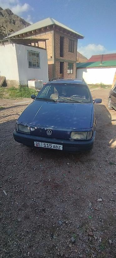 глф 2: Volkswagen Passat Variant: 1992 г., 1.8 л, Универсал — 1